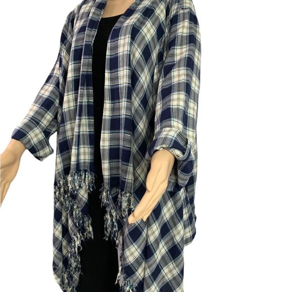 Krazy Kat Women’s 2X Blouse Blue White Plaid Open Front Fringed Trim 3/4 sleeves - Picture 4 of 15